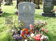 LLANGEFNI CEMETERY - JONES, ROBERT HUGH